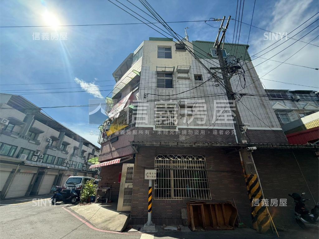 做生意醒目角窗透店房屋室內格局與周邊環境