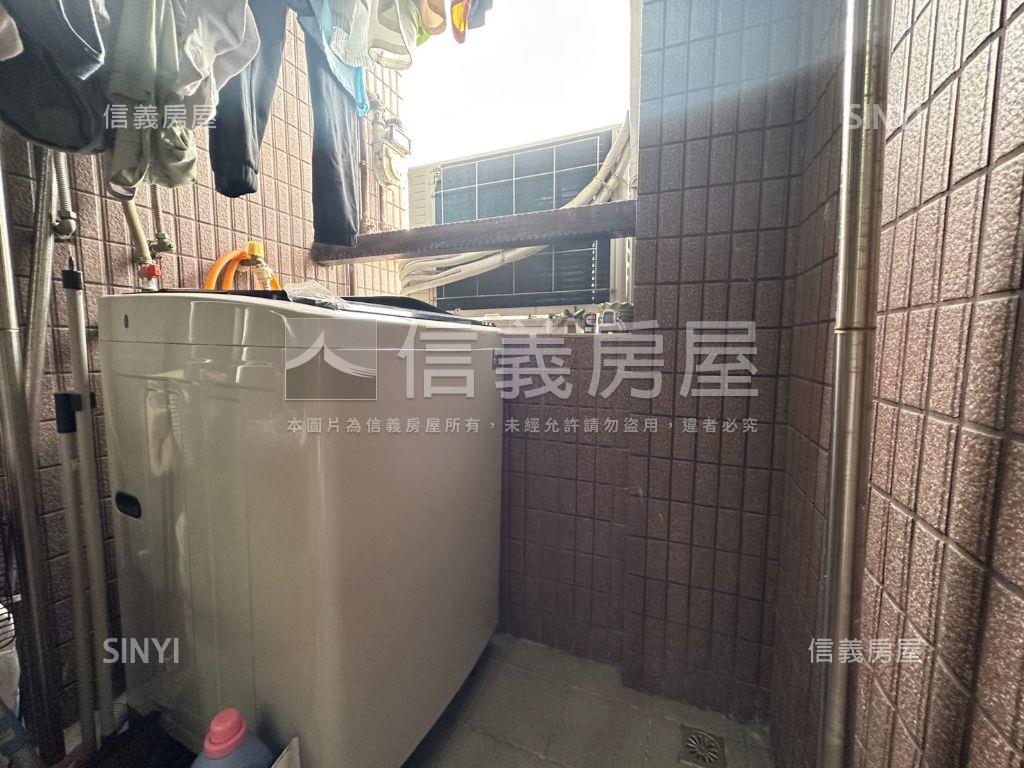 領航星世紀稀有釋出房屋室內格局與周邊環境