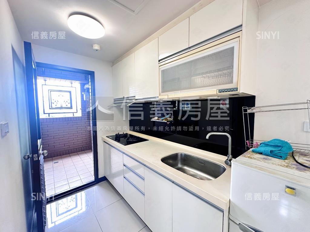 美樹館中高樓層兩房車位房屋室內格局與周邊環境