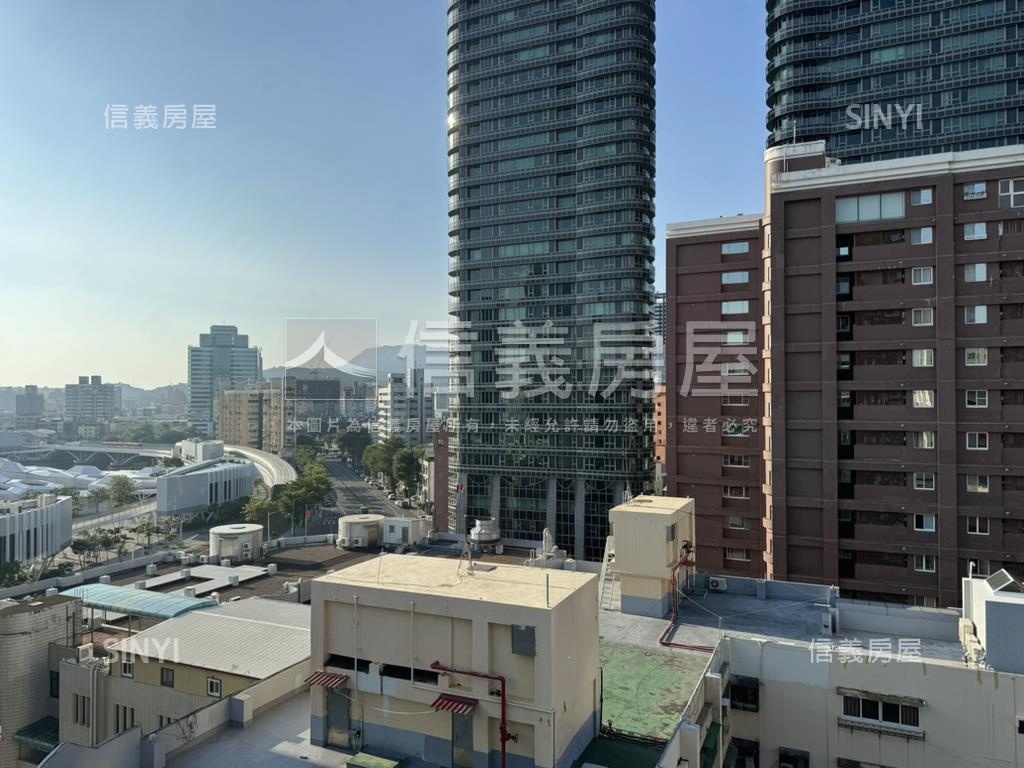漢神商圈景觀４房車位美宅房屋室內格局與周邊環境