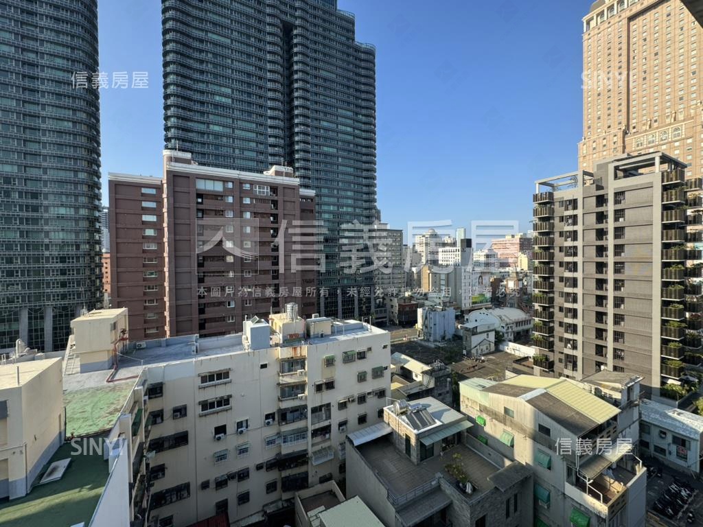 漢神商圈景觀４房車位美宅房屋室內格局與周邊環境