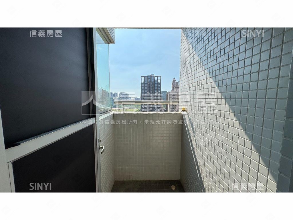 惠友遠見商辦有車位房屋室內格局與周邊環境