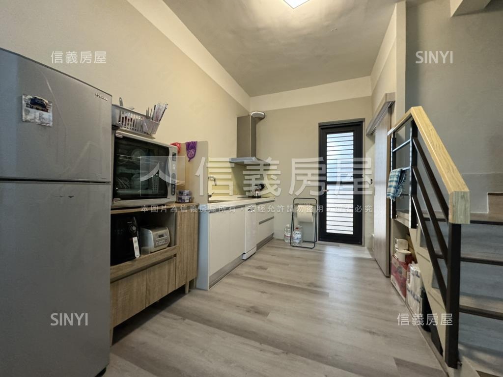 西藏正街精美屋況透天房屋室內格局與周邊環境