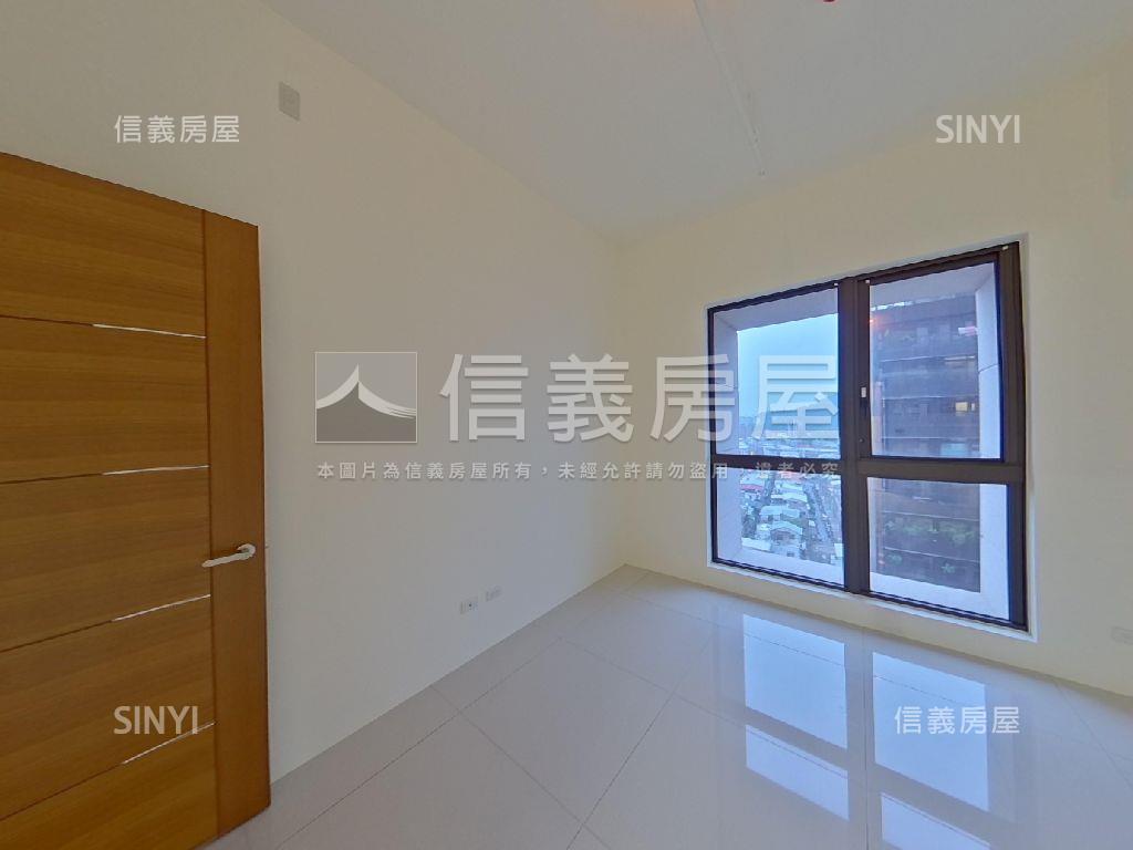 【ＶＲ】元首大道四房車位房屋室內格局與周邊環境