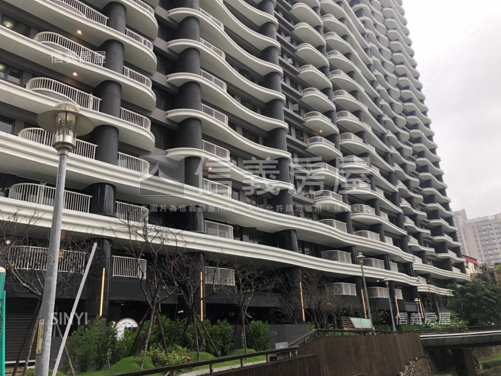 碧波白稀有景觀高樓美宅房屋室內格局與周邊環境