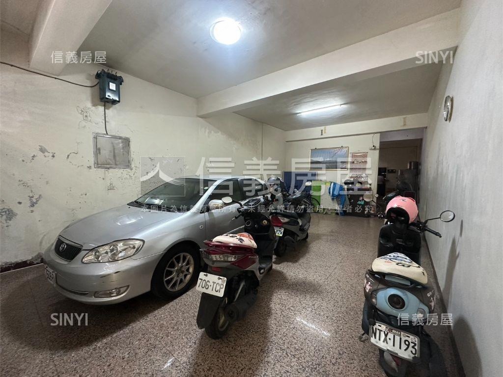 和福街車庫透天房屋室內格局與周邊環境