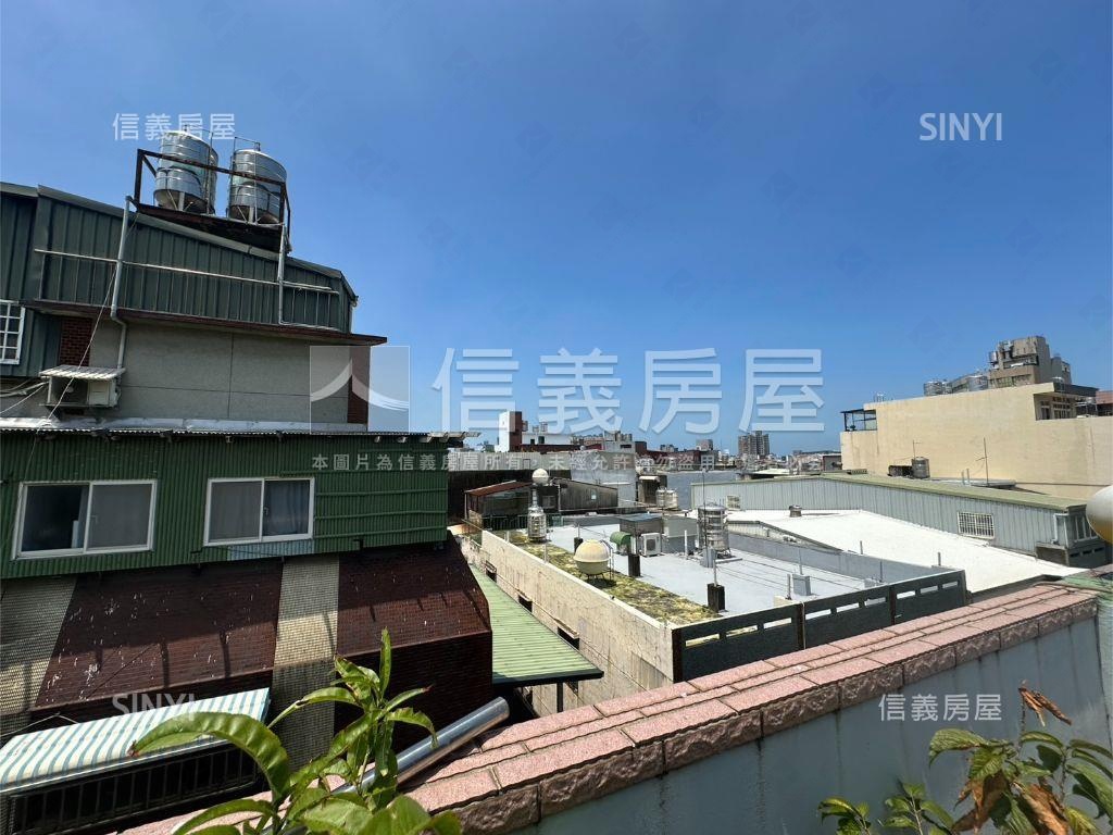 和福街車庫透天房屋室內格局與周邊環境