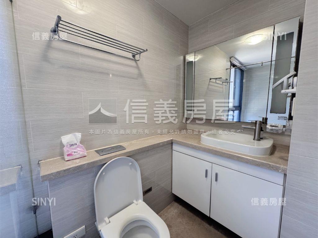 太睿一格朝南Ｂ１平車兩房房屋室內格局與周邊環境