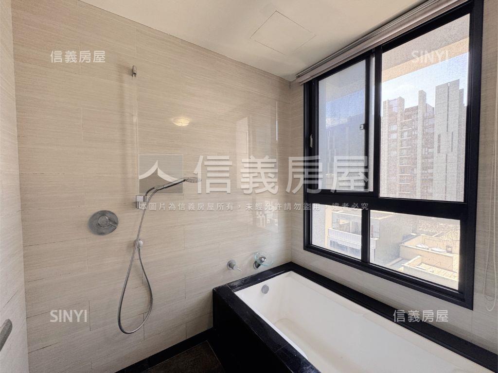 太睿一格朝南Ｂ１平車兩房房屋室內格局與周邊環境