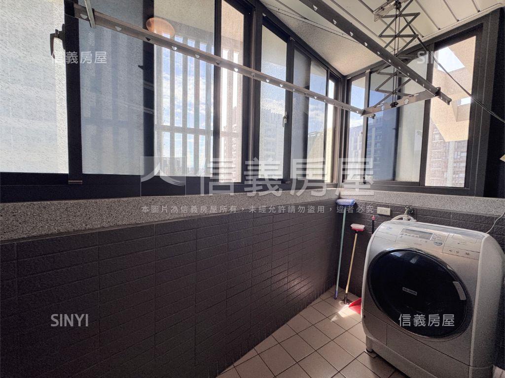 太睿一格朝南Ｂ１平車兩房房屋室內格局與周邊環境