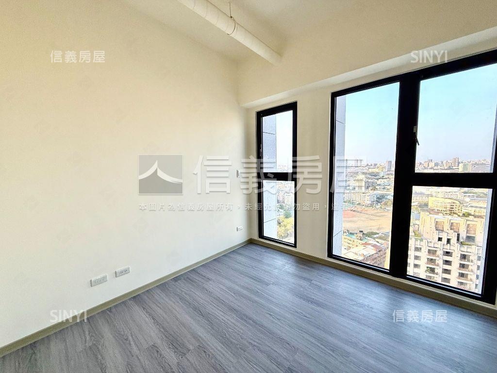 ＶＶＳ１帝王戶兩房平車房屋室內格局與周邊環境