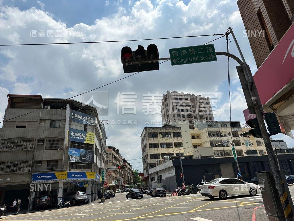 ＶＶＳ１帝王戶兩房平車房屋室內格局與周邊環境