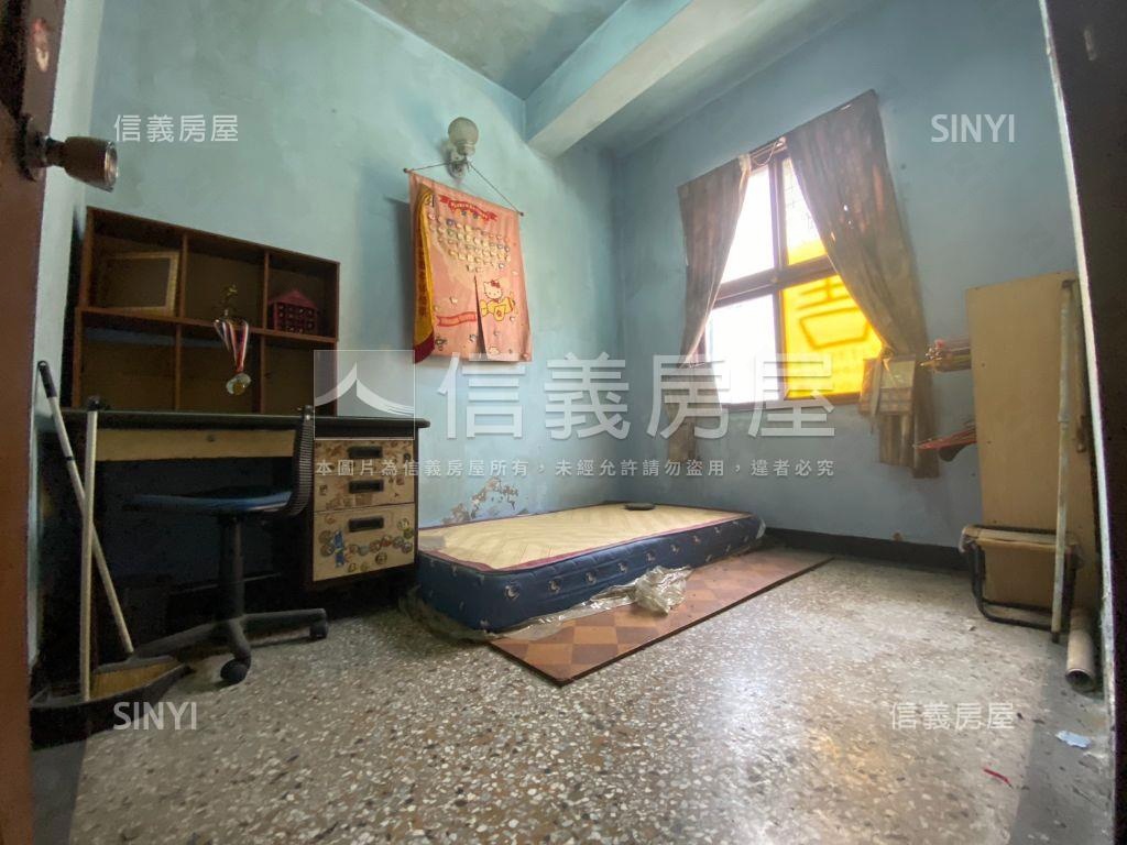 免千萬前後臨路北區透天房屋室內格局與周邊環境
