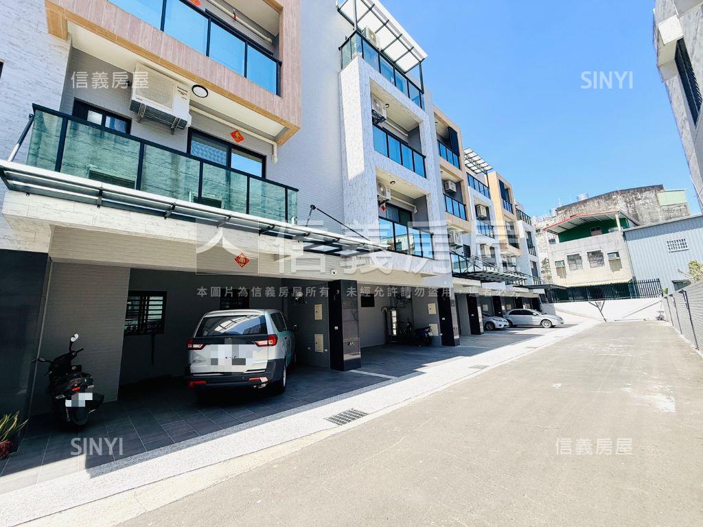 路竹市區｜約２年新穎車墅房屋室內格局與周邊環境