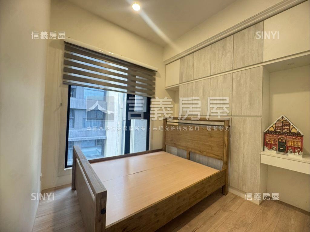 新六藝兩房尊邸坡平大車位房屋室內格局與周邊環境