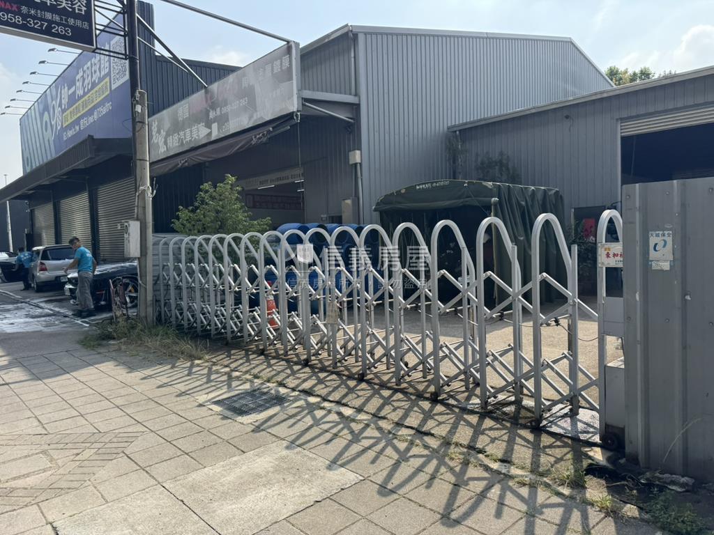 北屯區車流多方正土地房屋室內格局與周邊環境