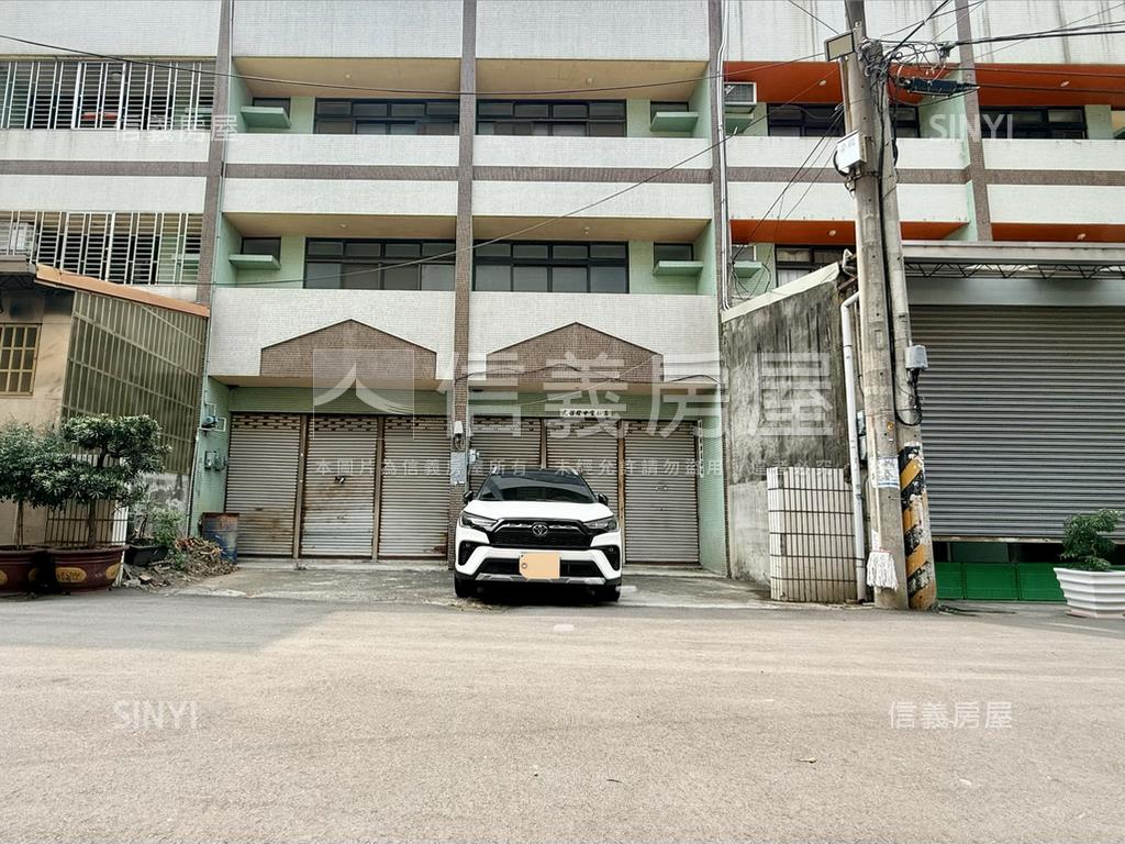 稀有大慶商圈兩棟雙併透天房屋室內格局與周邊環境