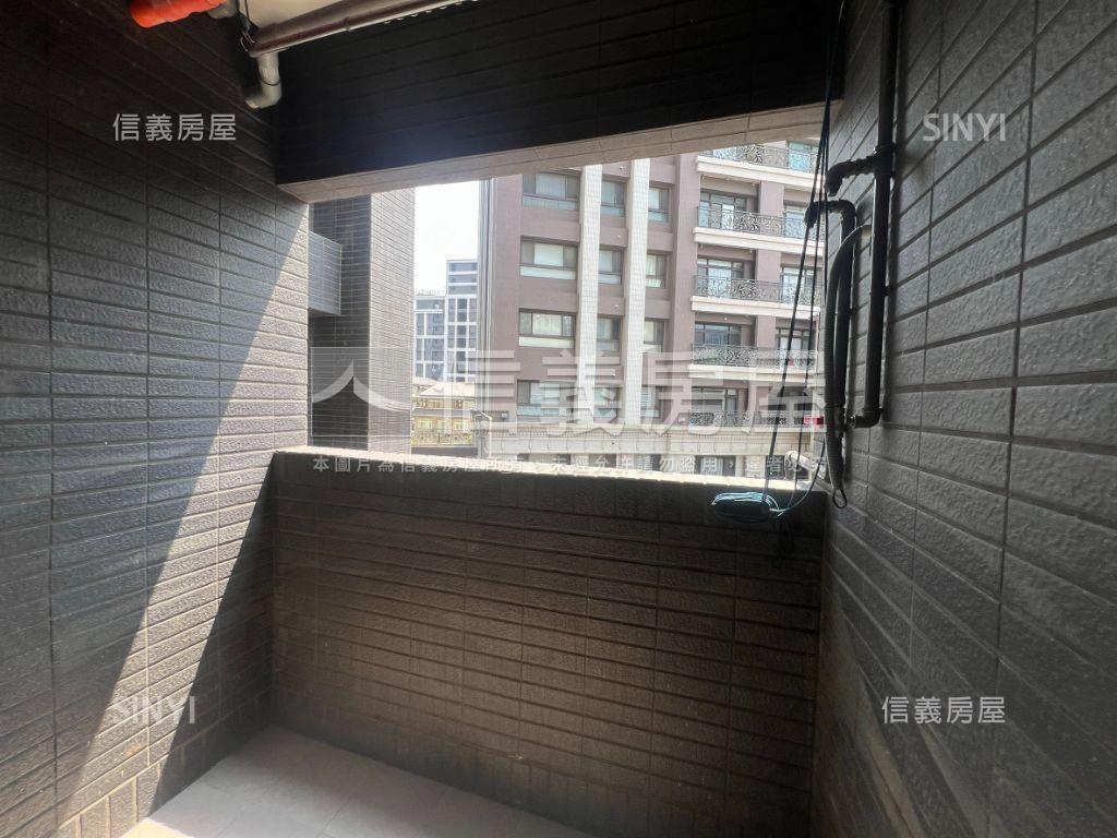 悠悅時光☀靜巷光感新生活房屋室內格局與周邊環境
