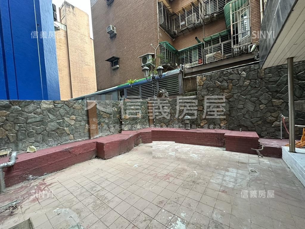 敦化南路稀有庭院一樓房屋室內格局與周邊環境