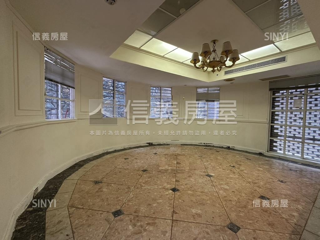 敦化南路稀有庭院一樓房屋室內格局與周邊環境