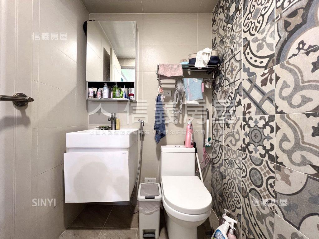 美術館藝術．採光三房房屋室內格局與周邊環境