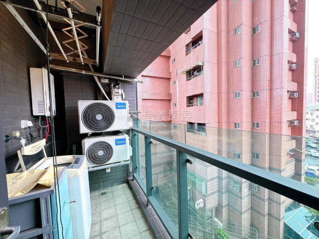 奇美京鑽．明亮簡約兩房房屋室內格局與周邊環境