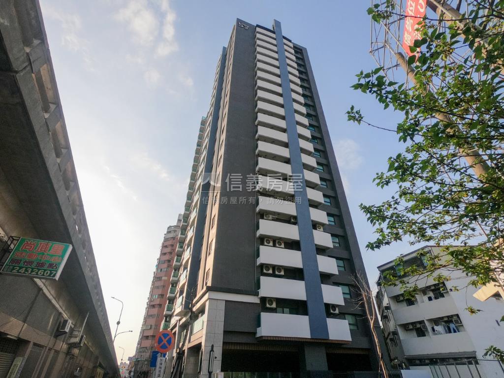 奇美京鑽．明亮簡約兩房房屋室內格局與周邊環境