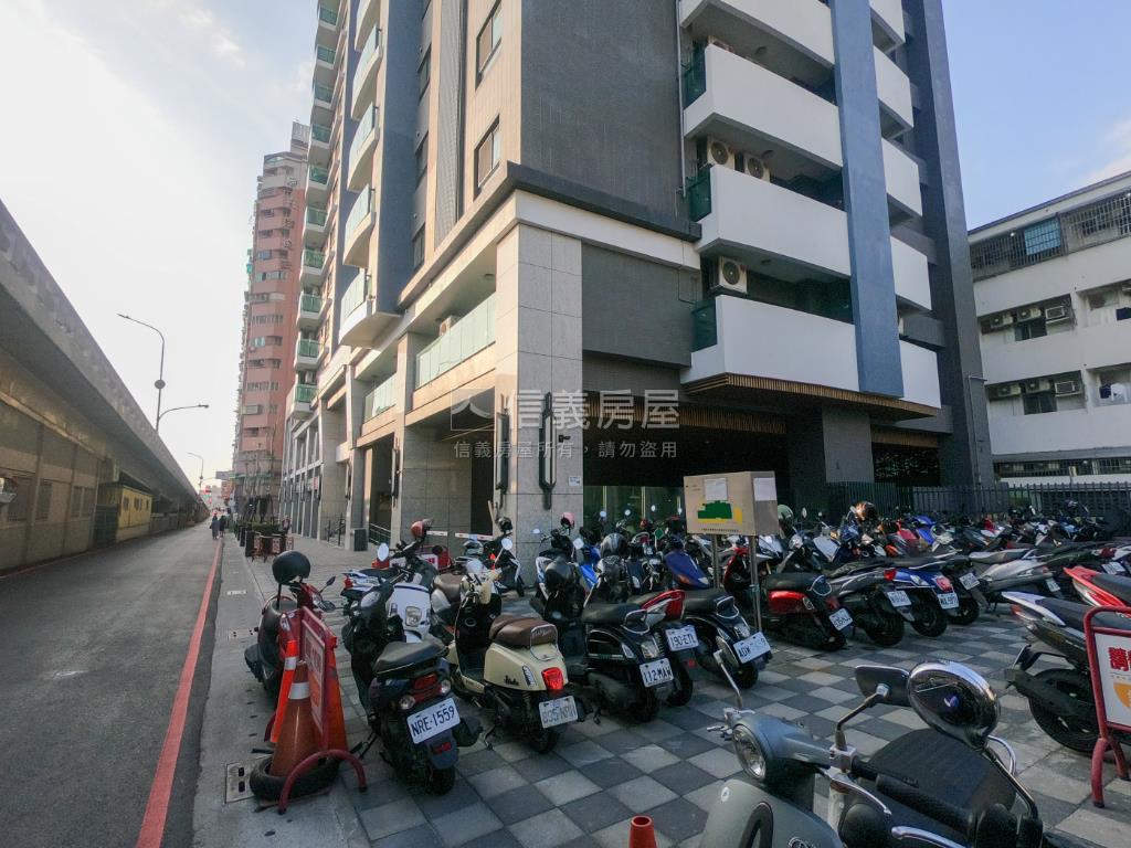 奇美京鑽．明亮簡約兩房房屋室內格局與周邊環境