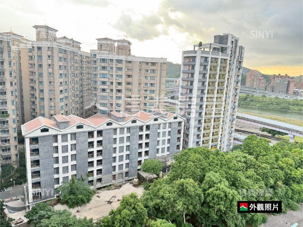 湯泉美景２房２衛裝潢房屋室內格局與周邊環境