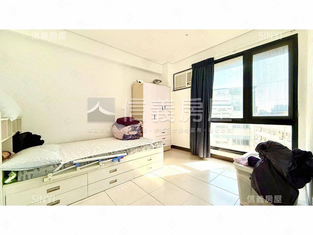 大鵬新城採光好三房平車房屋室內格局與周邊環境