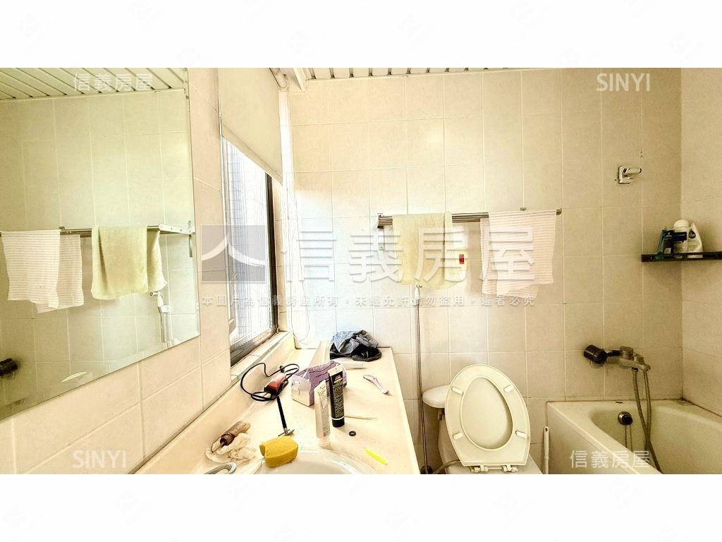 大鵬新城採光好三房平車房屋室內格局與周邊環境