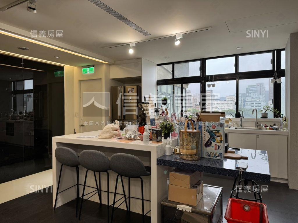 新明路美屋況河景辦公室房屋室內格局與周邊環境