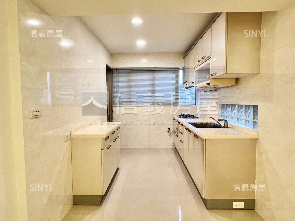 中央新村稀有邊間高樓３房房屋室內格局與周邊環境