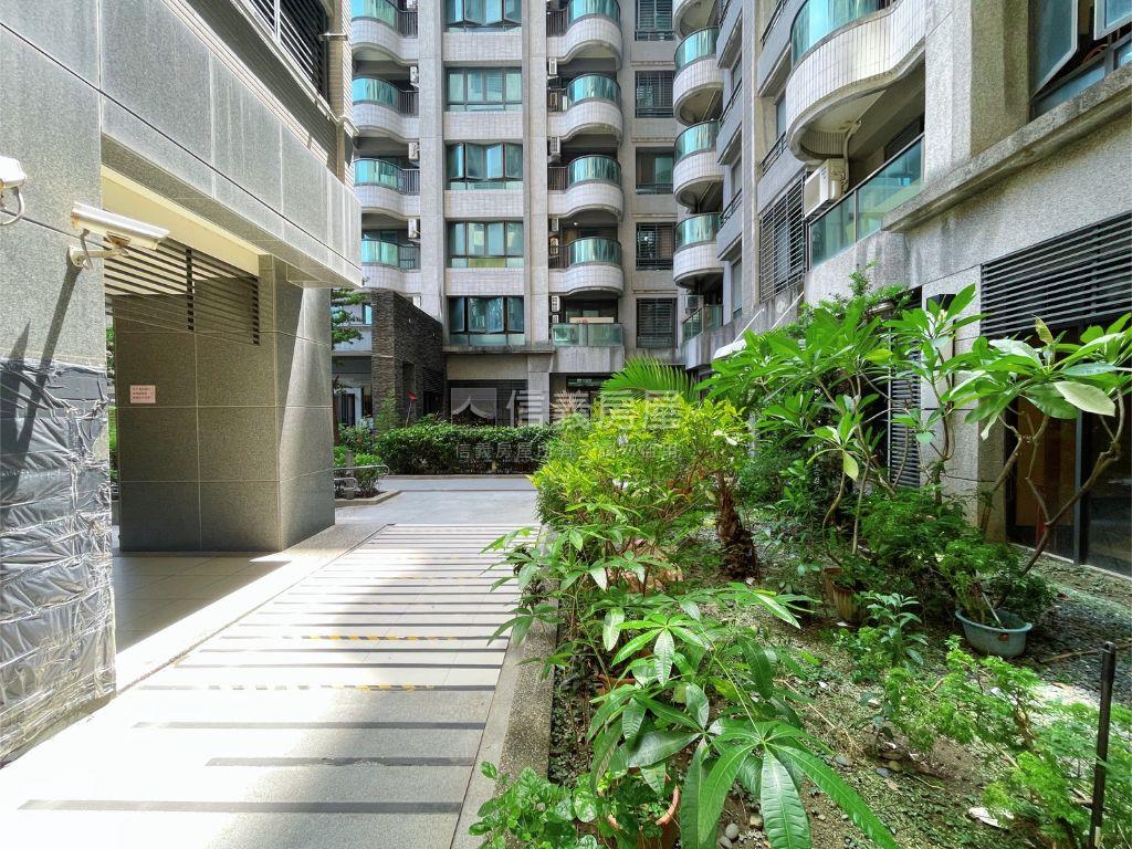 公園景觀｜高鐵三房平車房屋室內格局與周邊環境