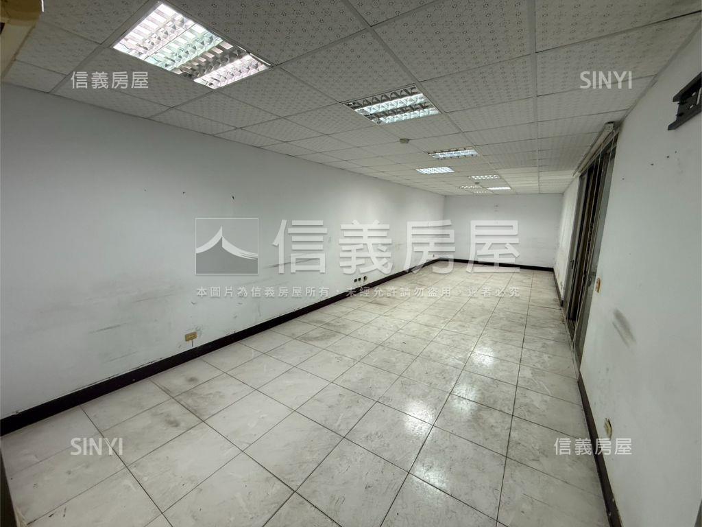 仁德太乙雙面臨路工廠房屋室內格局與周邊環境