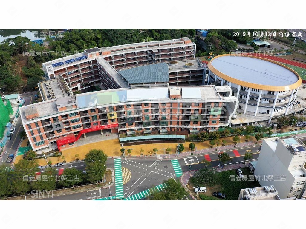 巨人視野優質裝潢雙車位房屋室內格局與周邊環境