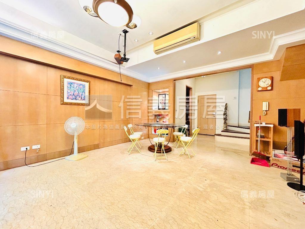 麗湖亞歷山大別墅房屋室內格局與周邊環境