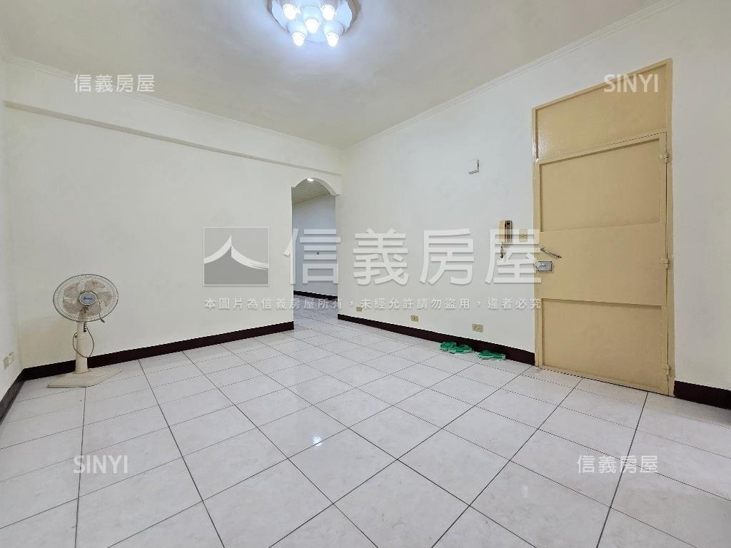 昌隆國小三樓房屋室內格局與周邊環境