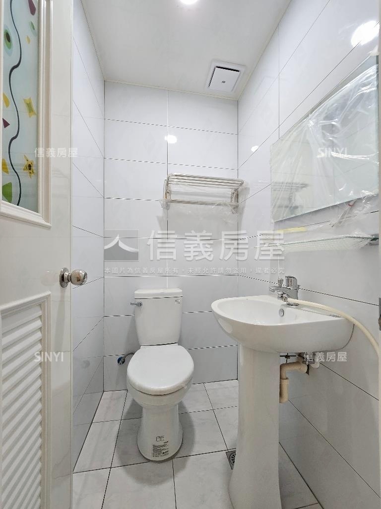 昌隆國小三樓房屋室內格局與周邊環境