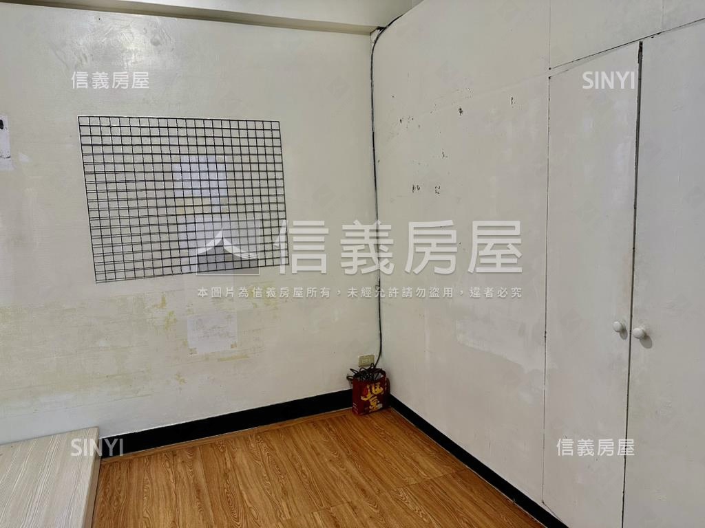 近捷運低總價三房房屋室內格局與周邊環境