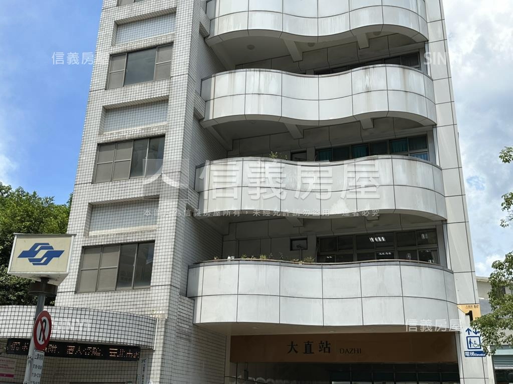 近捷運低總價三房房屋室內格局與周邊環境