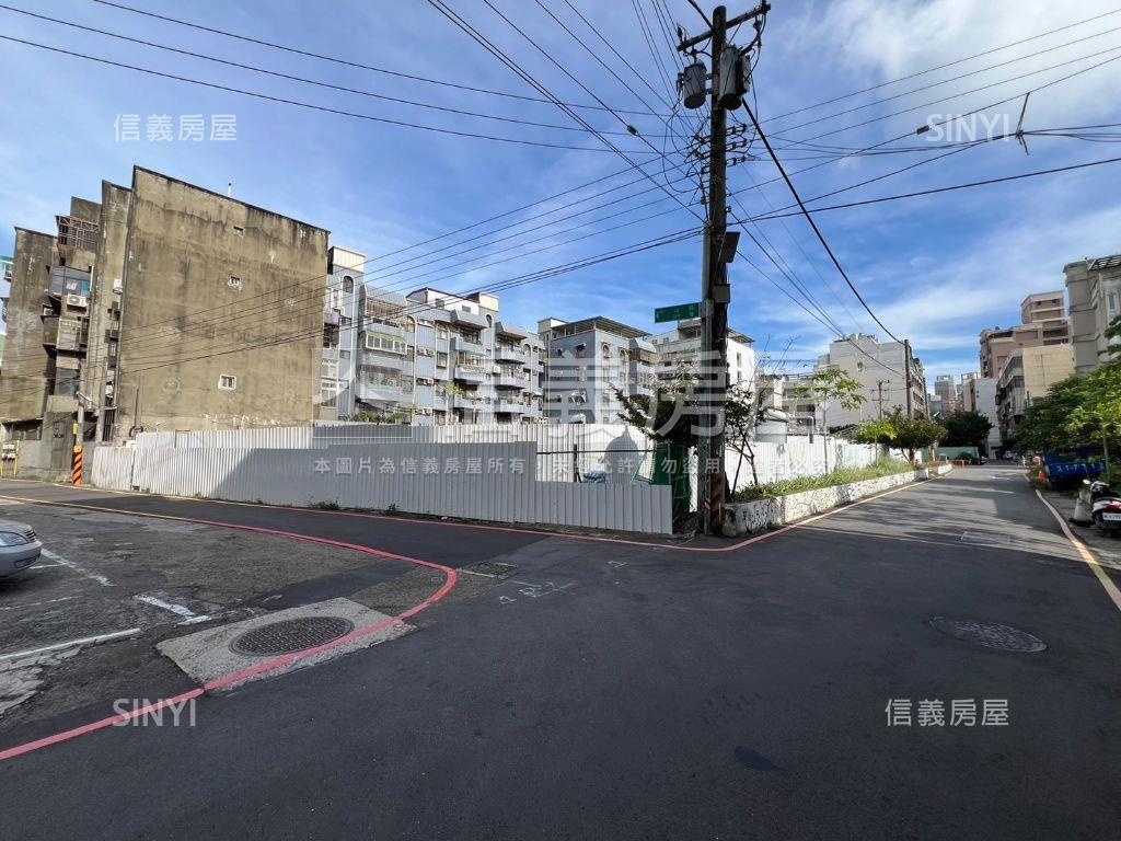 鴻柏鴻碩採光三房房屋室內格局與周邊環境