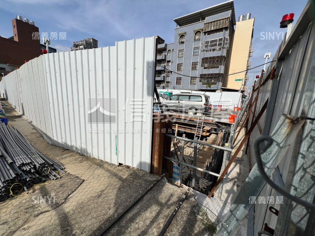 鴻柏鴻碩採光三房房屋室內格局與周邊環境