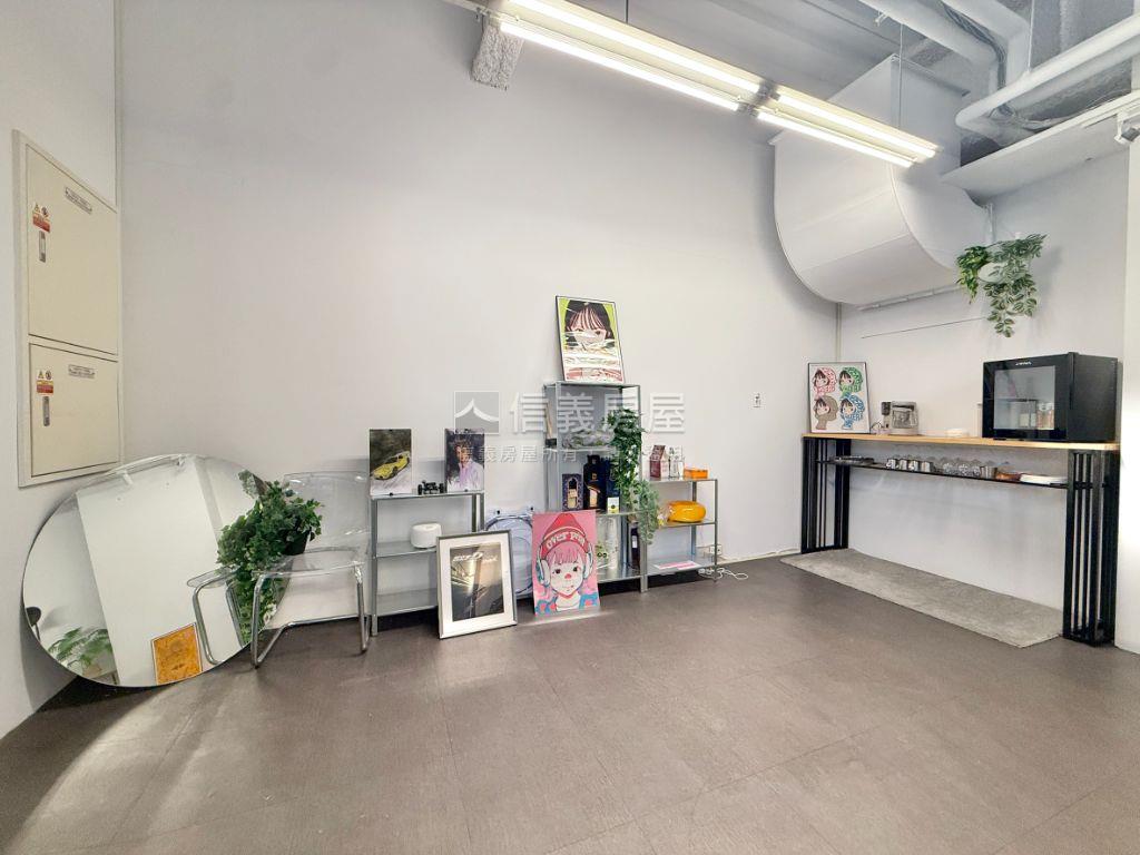 遠雄Ａ棟高樓美景漂亮商辦房屋室內格局與周邊環境