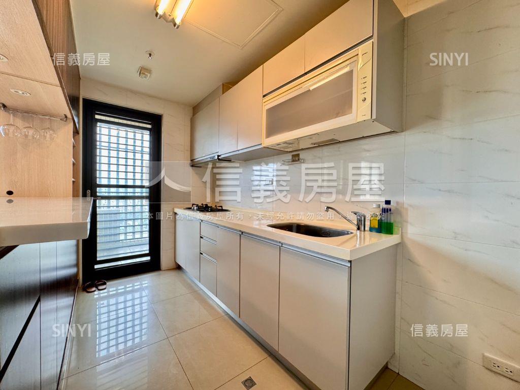 【高質感首購】極致一房車房屋室內格局與周邊環境