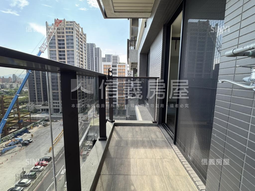 央北鑫建築Ｂ２兩房雙衛浴房屋室內格局與周邊環境