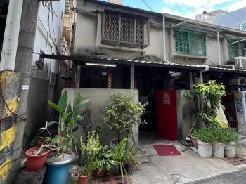 近信義國小捷運邊間透天