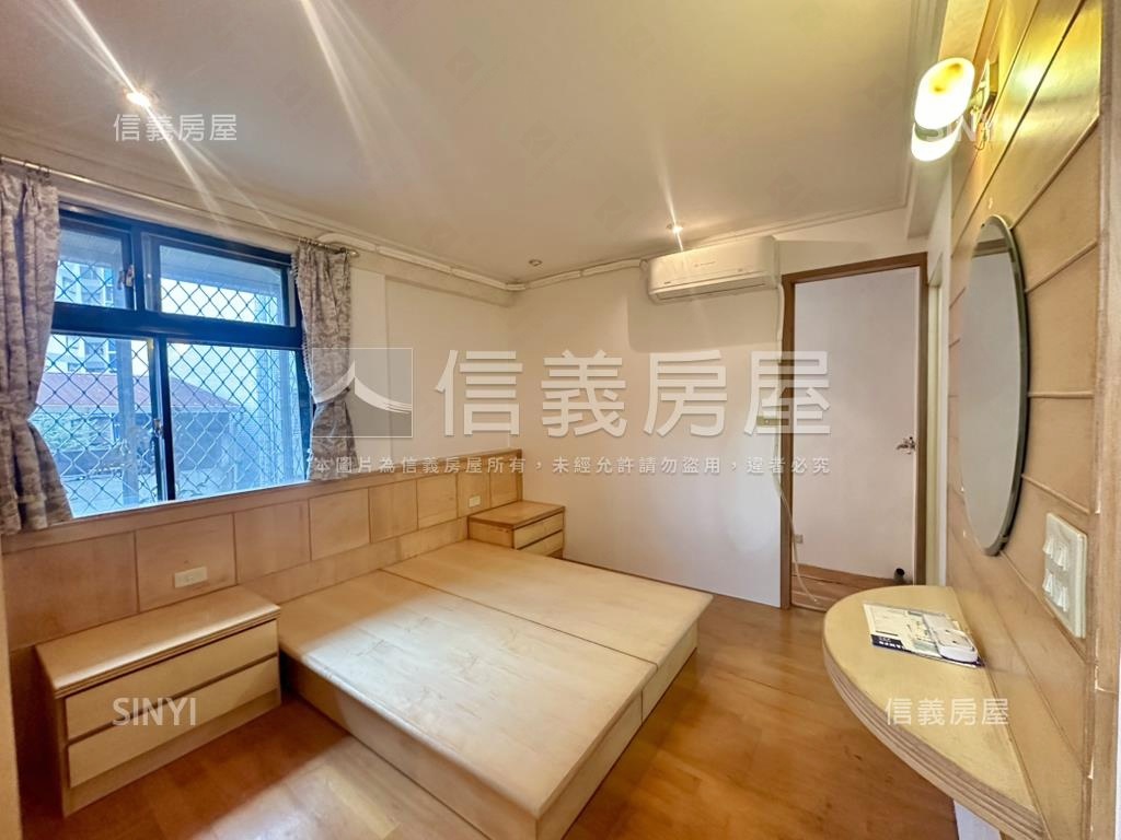 近公園電梯典雅美居房屋室內格局與周邊環境