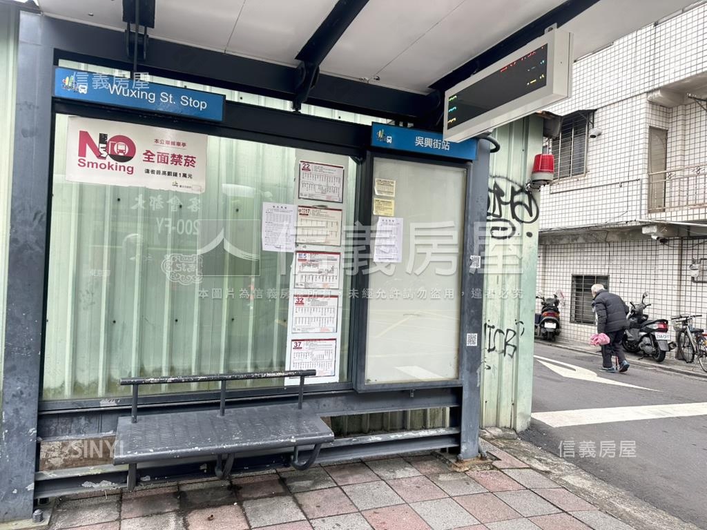 近公園電梯典雅美居房屋室內格局與周邊環境