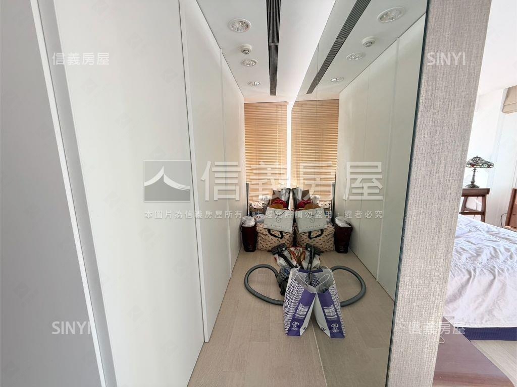 海揚Ａ棟河景第一排房屋室內格局與周邊環境